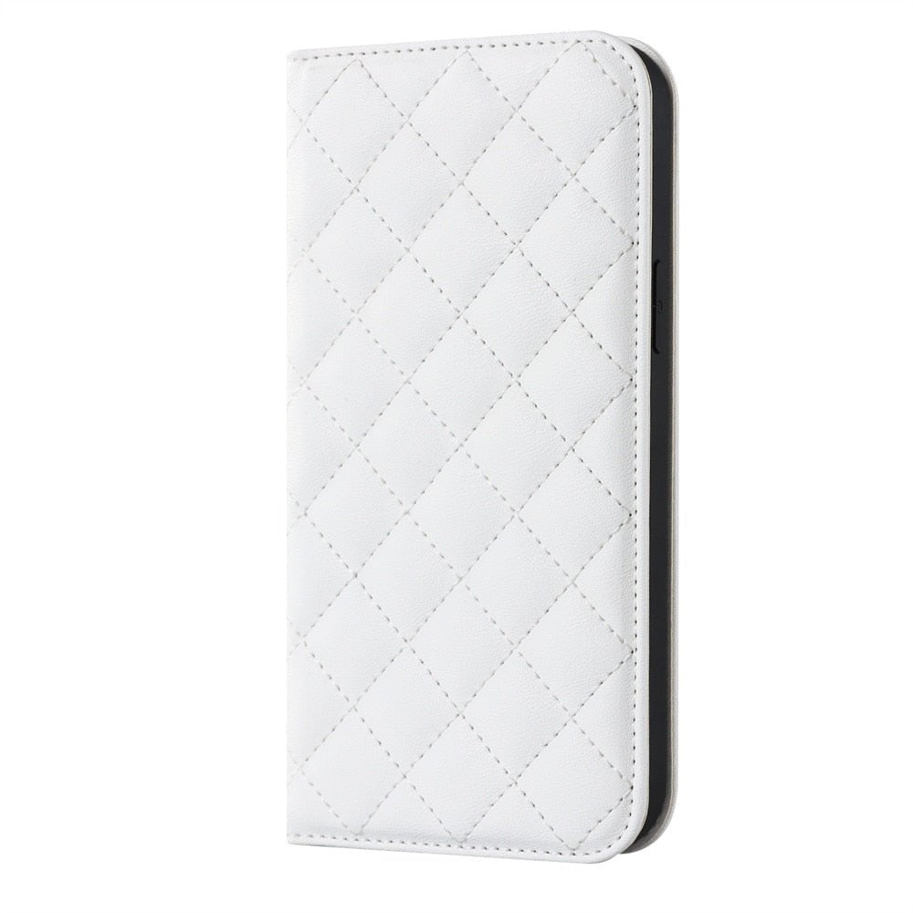 Dilectus MagSafe Leather Case with Kickstand and Card Slot White